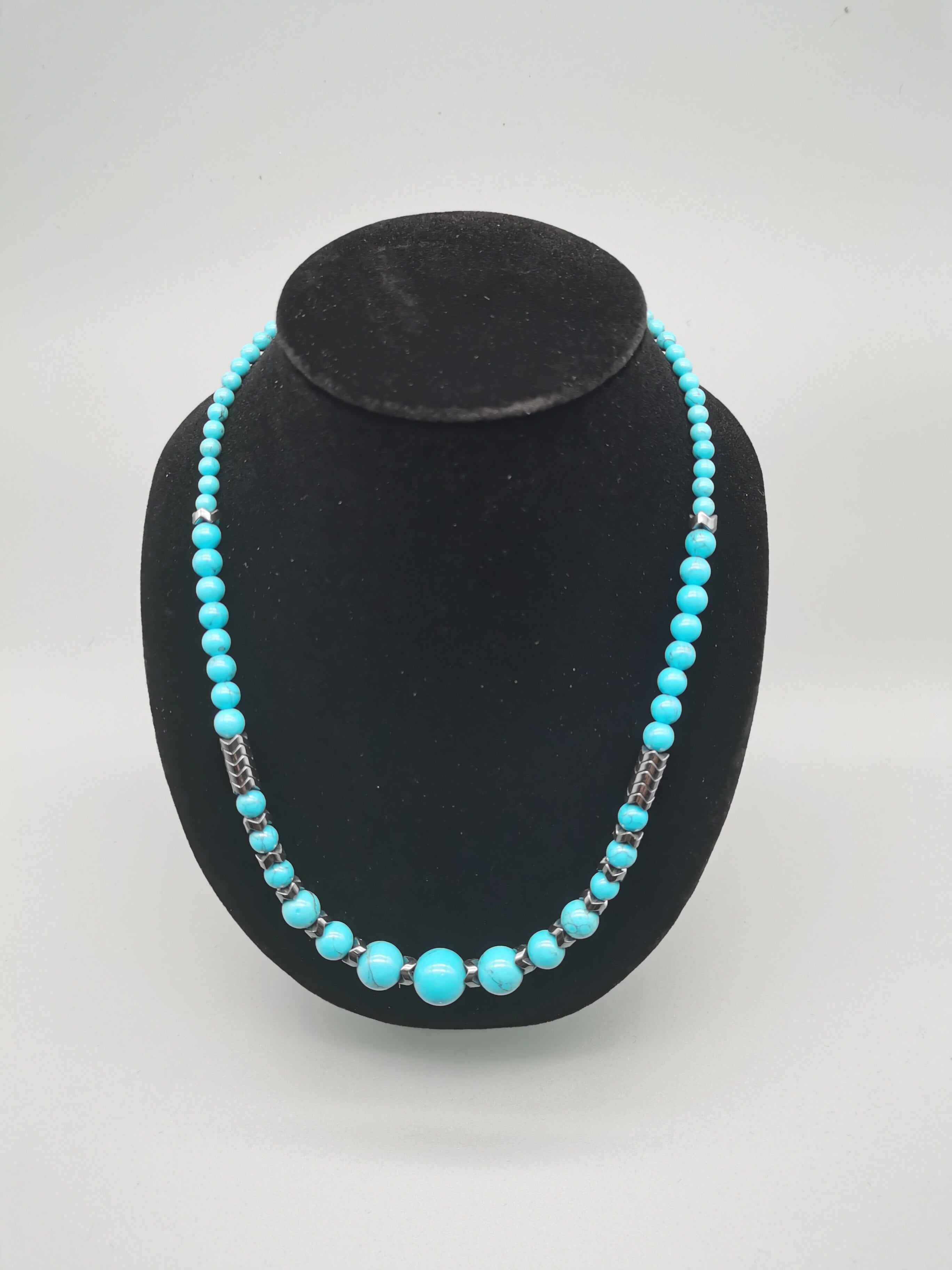 Trend Women  Stainless Steel Natural Crystal Jewelry Shell Stone Necklace