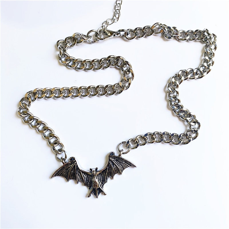 Vintage Punk Gothic Bat Chain Necklace For Women Animals Choker Halloween Collar Hip Hop Girls Jewelry Gift