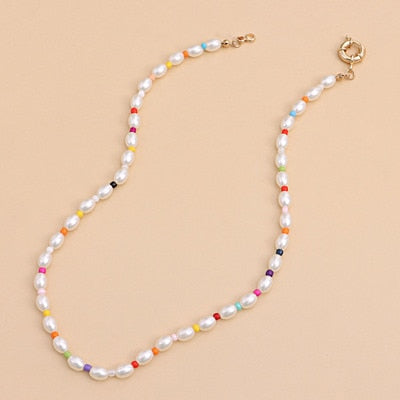 Women Necklace Colorful Rice Bead Necklace Geometric Round Pearl Necklace Lady Clavicle Chain Trend Female Jewelry