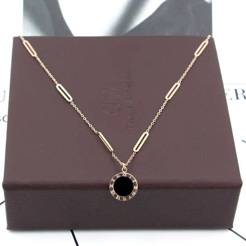 Women Necklace Stainless Steel Black White Shell Necklaces With Roman Numeral  Women Wedding Jewelry Collars N078