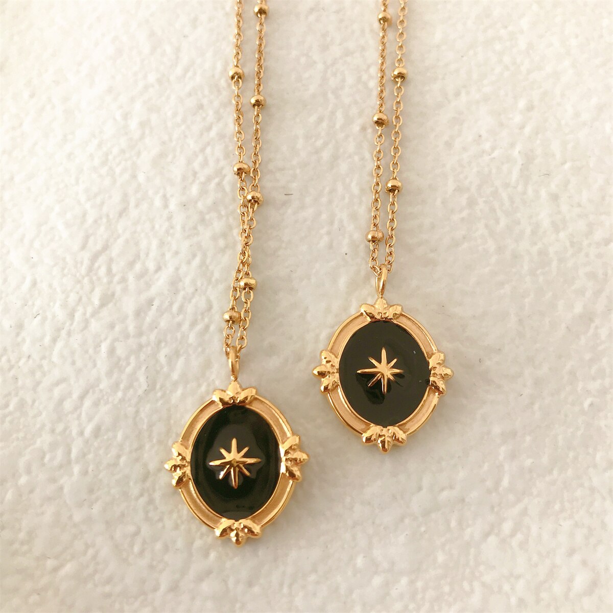 Women Stainless steel Platinum Cold Wind Light  Niche Eight Pointed Star Pendant Personalized Necklaces