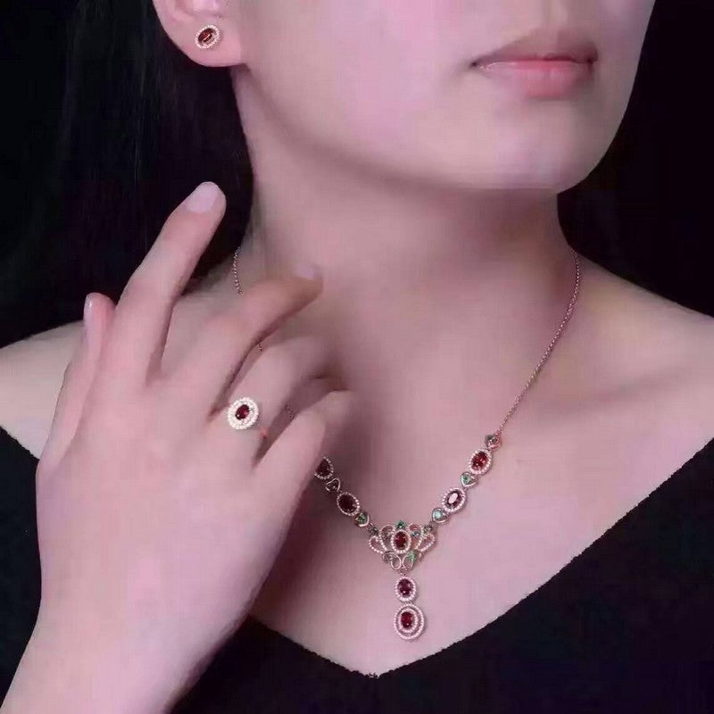 Hot New 2020 Fashion Cross Leaves Simulated Pearl Pendant Necklace Maxi Statement Necklace Chokers Necklaces For Women Jewelry