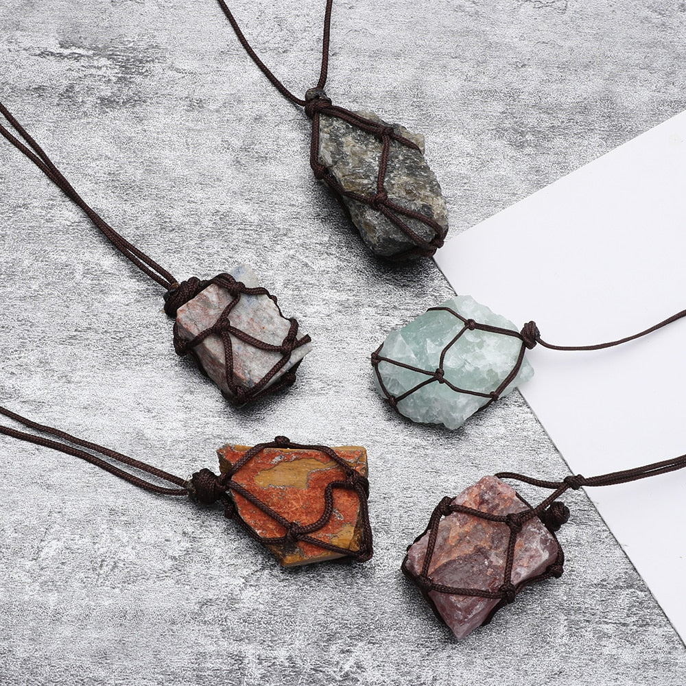 Fluorite Labradorite Natural Mineral Braid Net Pocket Pendant With Rope Reiki Healing Stone Raw Crystal Quartz Necklace 2021 New