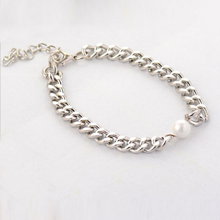 Delicate Chain pearl chokers necklaces for women 2021 chain necklace Pendant Clavicle love jewelry gifts