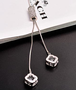 Free shipping! Fashion women 2020 new arrival crystal pendant flower Cylindrical jewelry accessory long snake chain necklace