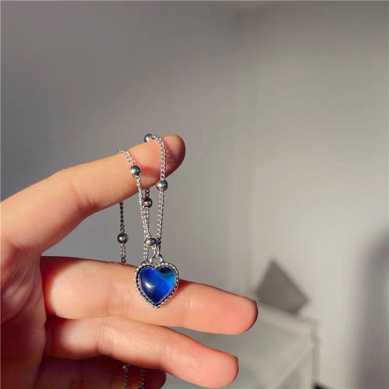 French Discolored Love Heart Pendant Necklace for Women Beaded Chain Choker Necklaces Accessories