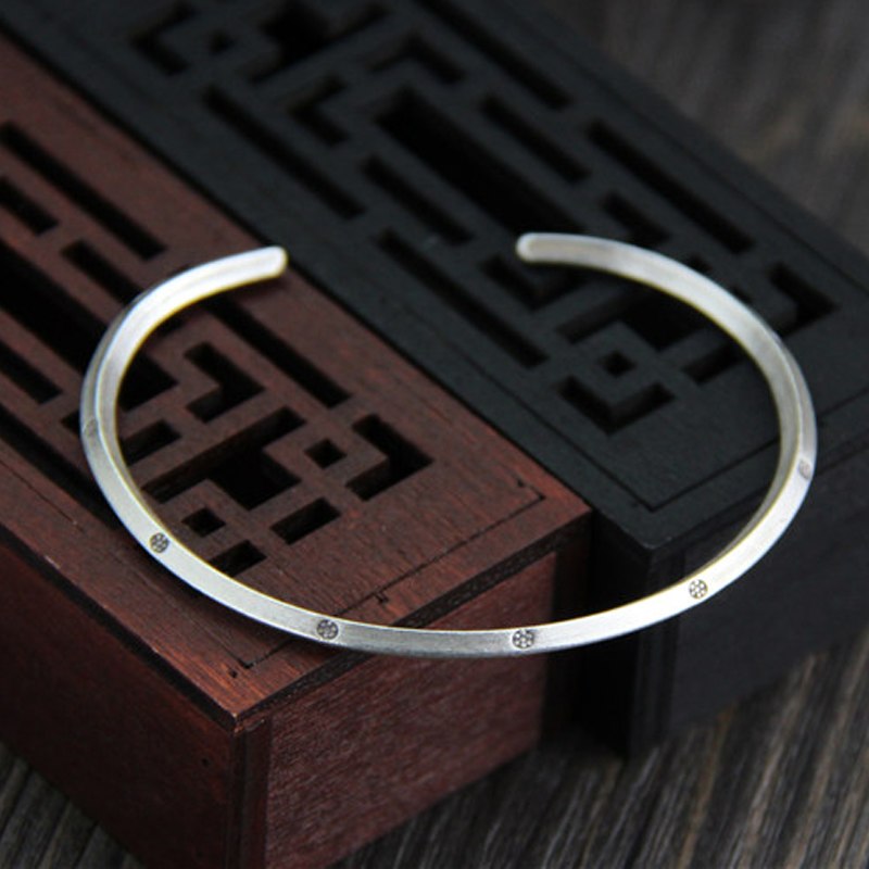 New Design Bangles Vintage Carving Bracelets For Women Bracelets & Bangles Thin Fashion Open Bangle 3.4mm 10.80G