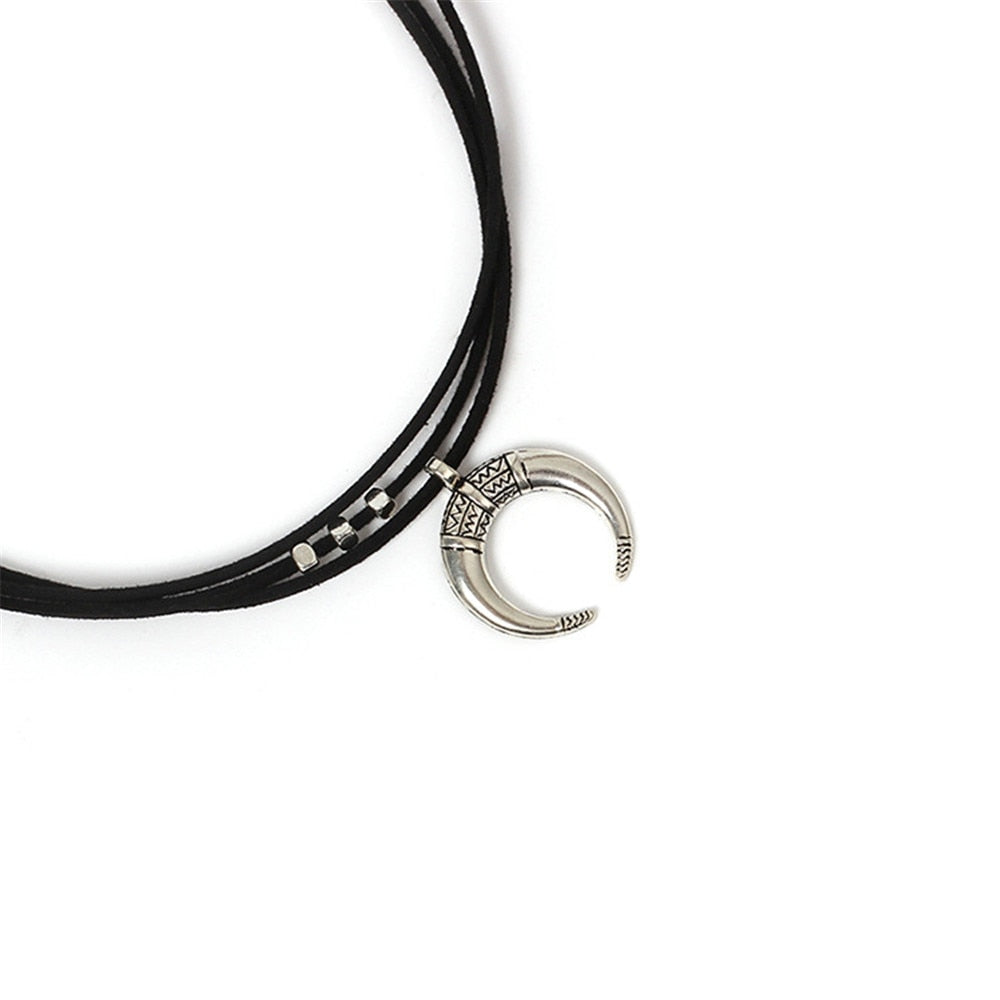 GIVVLLRY Punk Moon Necklace for Women Vintage Spanish Bull Horn Crescent Chocker 3 Layers Black Velvet Choker Necklace