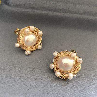 Handmade Fresh Water White And Black Baroque Pearl Stud Earring Earrings For Women Wedding Jewellery GE0508