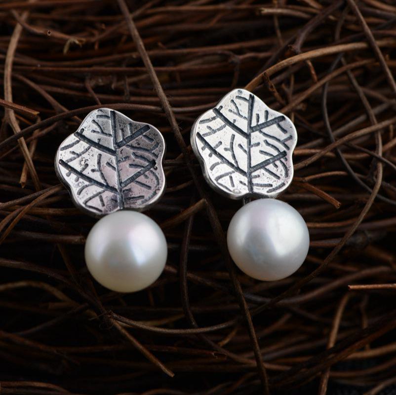 GQTORCH Vintage Thai Silver Stud Earrings With Natural Pearl 925 Sterling Silver Jewelry Leaves Shaped Aretes Mujer