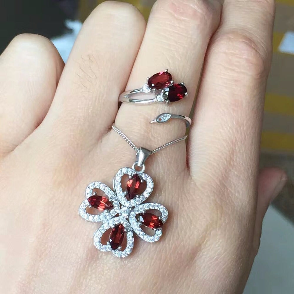 Garnet jewelry set S925 sterling silver inlaid gemstone Garnet Ring Pendant