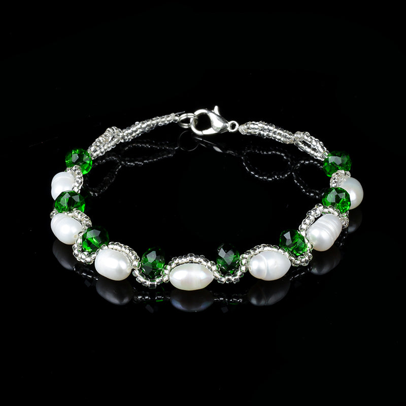 Genuine Luxury 2020 fashion Charm Bracelet Pearl White classic bracelet near the round flaw surface growth pattern