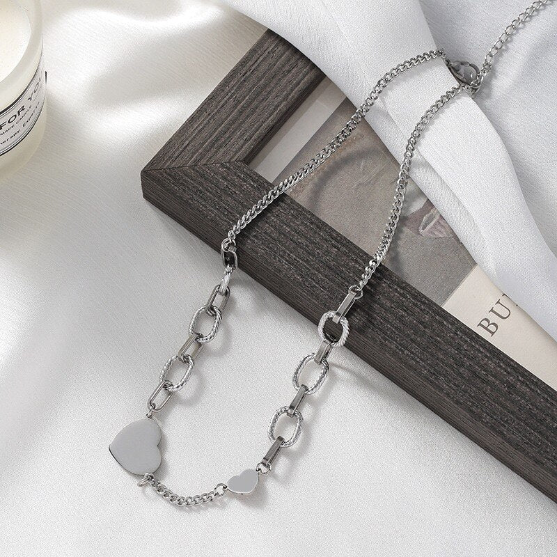 Girafe 2021 Punk Multilayered Cross Lock Pendant Necklace For Women Steel Color Portrait Coin Chain Choker Necklaces Jewelry