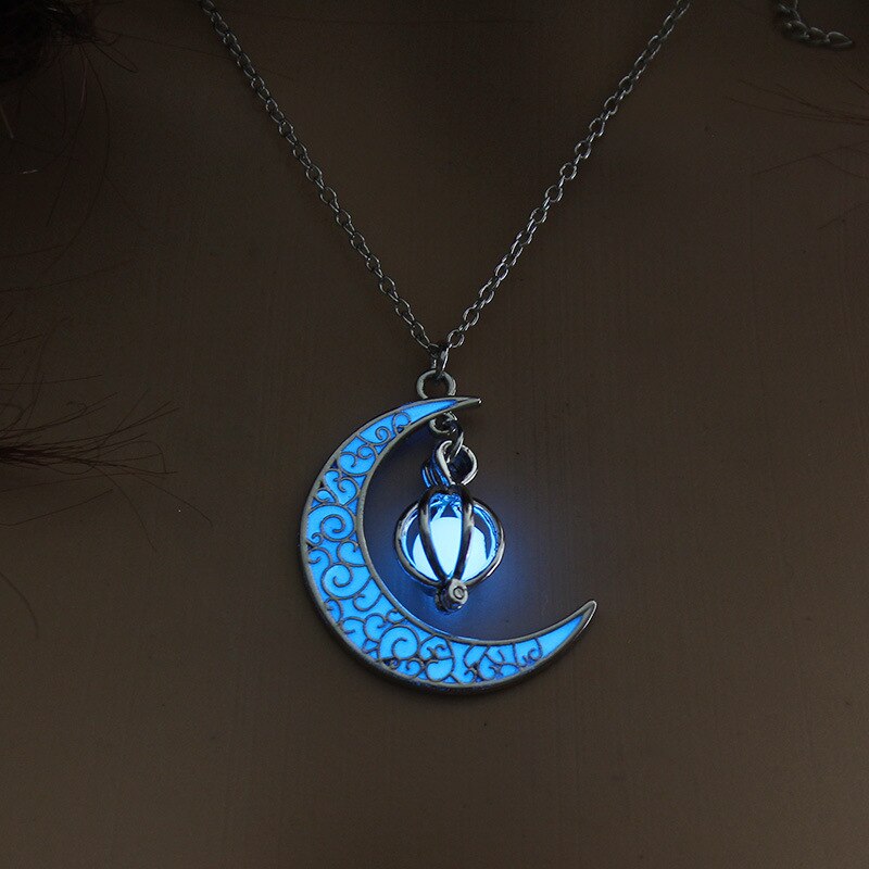 Glow In the Dark Necklace For Women Night Moon Necklace Gold Color Pendants Goth Halloween Jewelry Birthday Gift