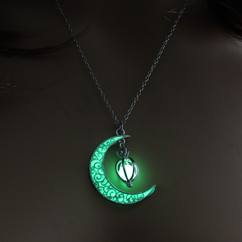 Glow In the Dark Necklace For Women Night Moon Necklace Gold Color Pendants Goth Halloween Jewelry Birthday Gift