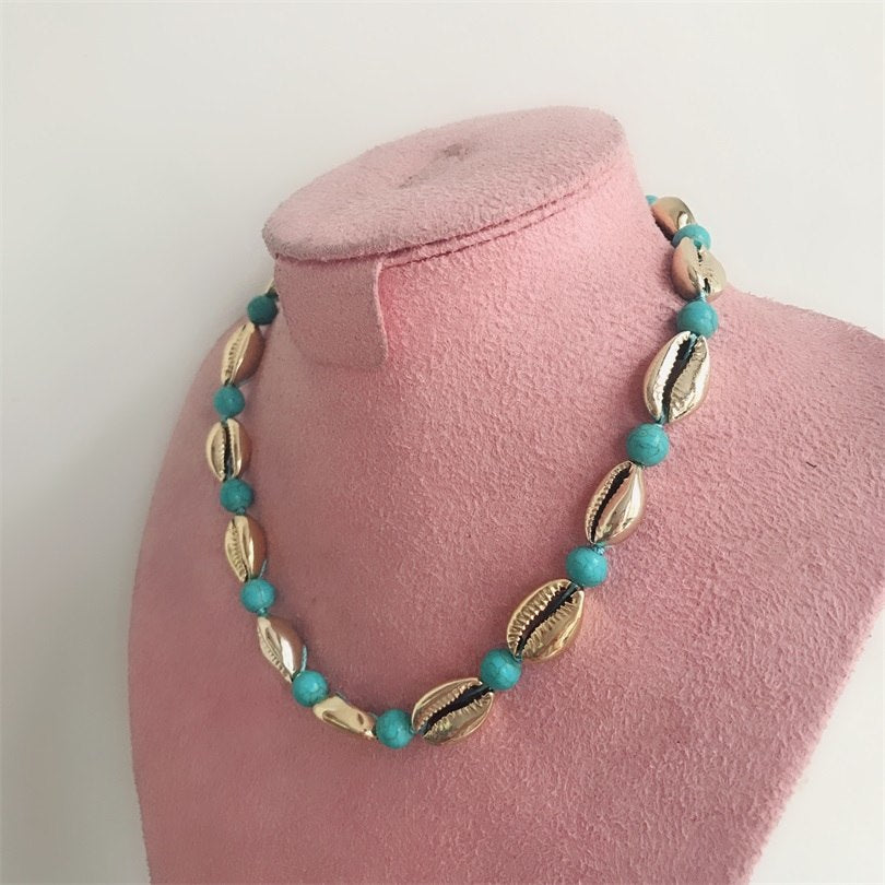 Simple Cute Pink Good Luck Bead Necklace Women Natural Strawberry Quartz Crystal Necklaces Clavicle Chain Pendant Lovers Gift