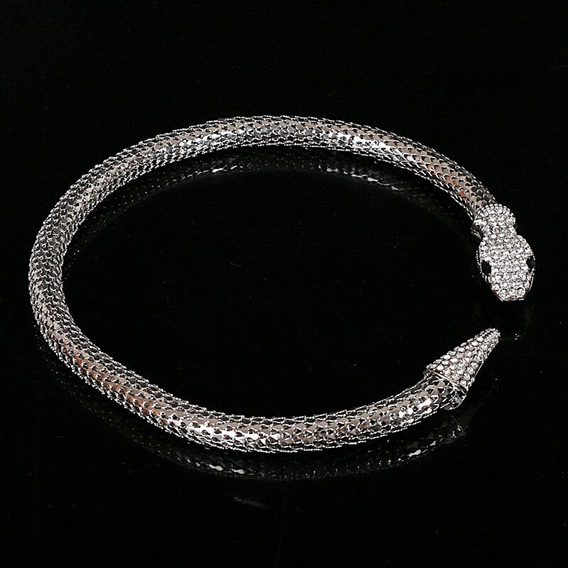 Gold-color and Silver Plated Snake Necklace Choker Women Collier Femme Bijoux Black Gun Crystal Choker Necklaces