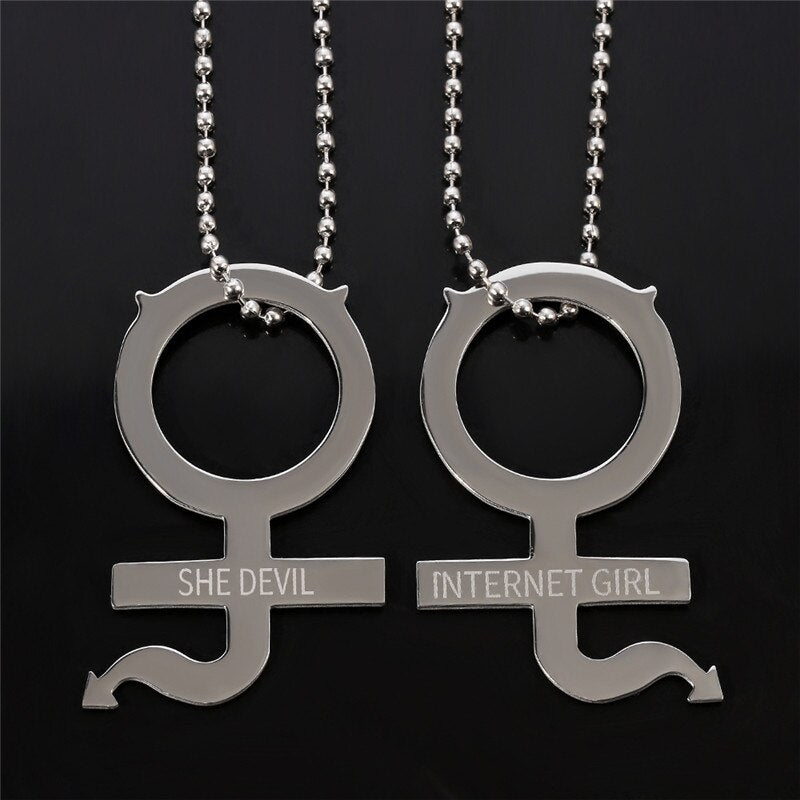 Goth Stainless Steel Female Symbol Internet Girl She Devil Igirl Choker Necklace Women Heavy Gothic Streetwear Chain Necklace