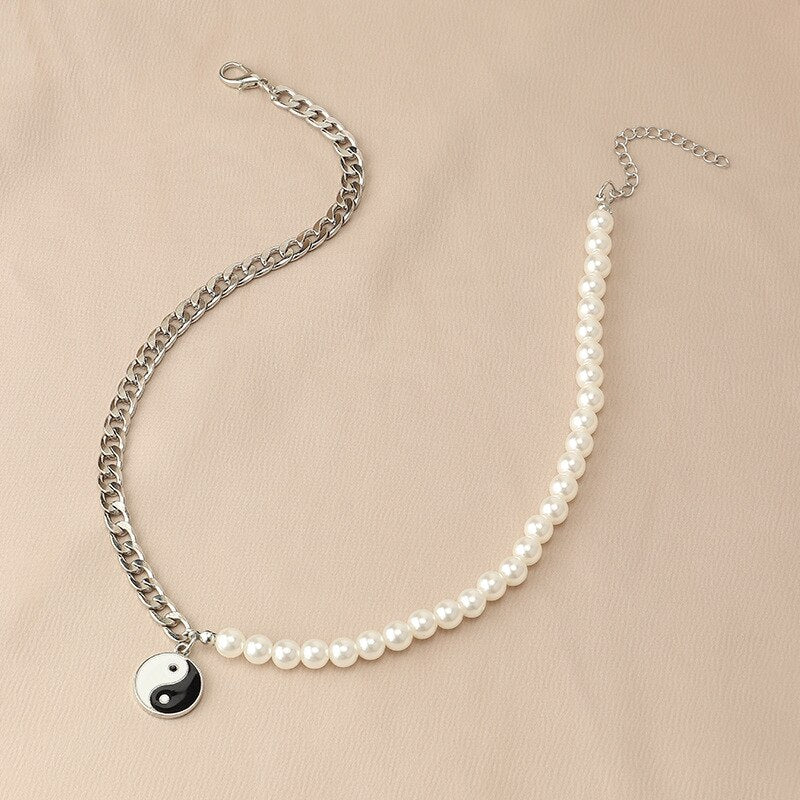 Goth Tai Chi Gossip Yin Yang Necklace for Women Beads Punk Vintage Pearl Necklace Charms Y2K Jewelry 90s Aesthetic Gifts