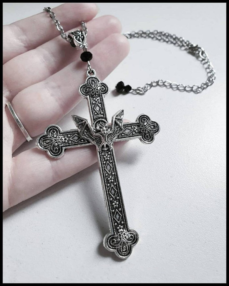 Gothic Antique Silver Color Filigree Vampire Bat Cross Necklace Vintage Religious Christian Faith Collar for Women Gift Jewelry