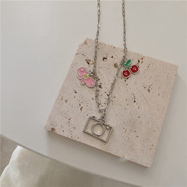 HUANZHI 2022 Colorful Star Butterfly Bear Necklace Titanium Steel Pendants Metal Necklaces for Women Unisex Jewelry Accessories