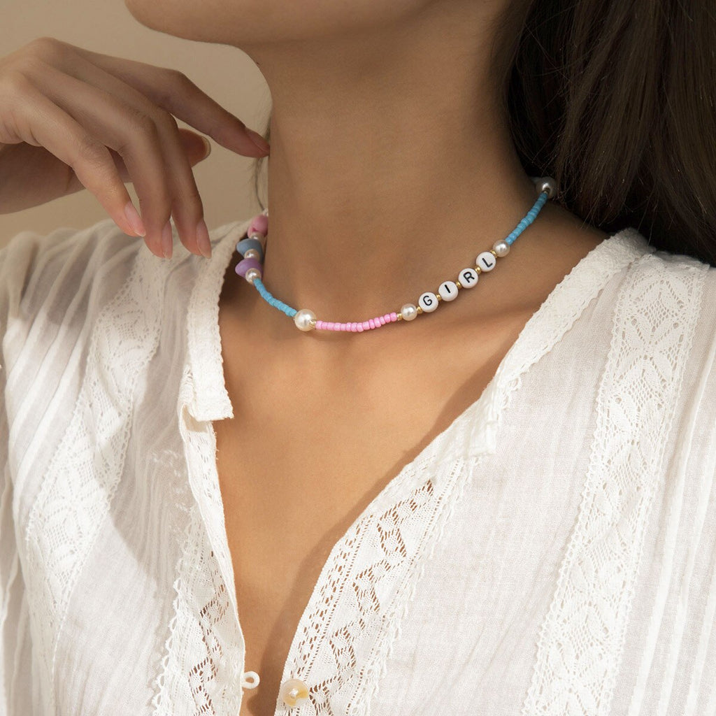 HUANZHI 2021 INS Ethnic Style Color Heart Beaded Acrylic Letter Pearl Cute Necklace for Women Girls Summer Party Jewelry