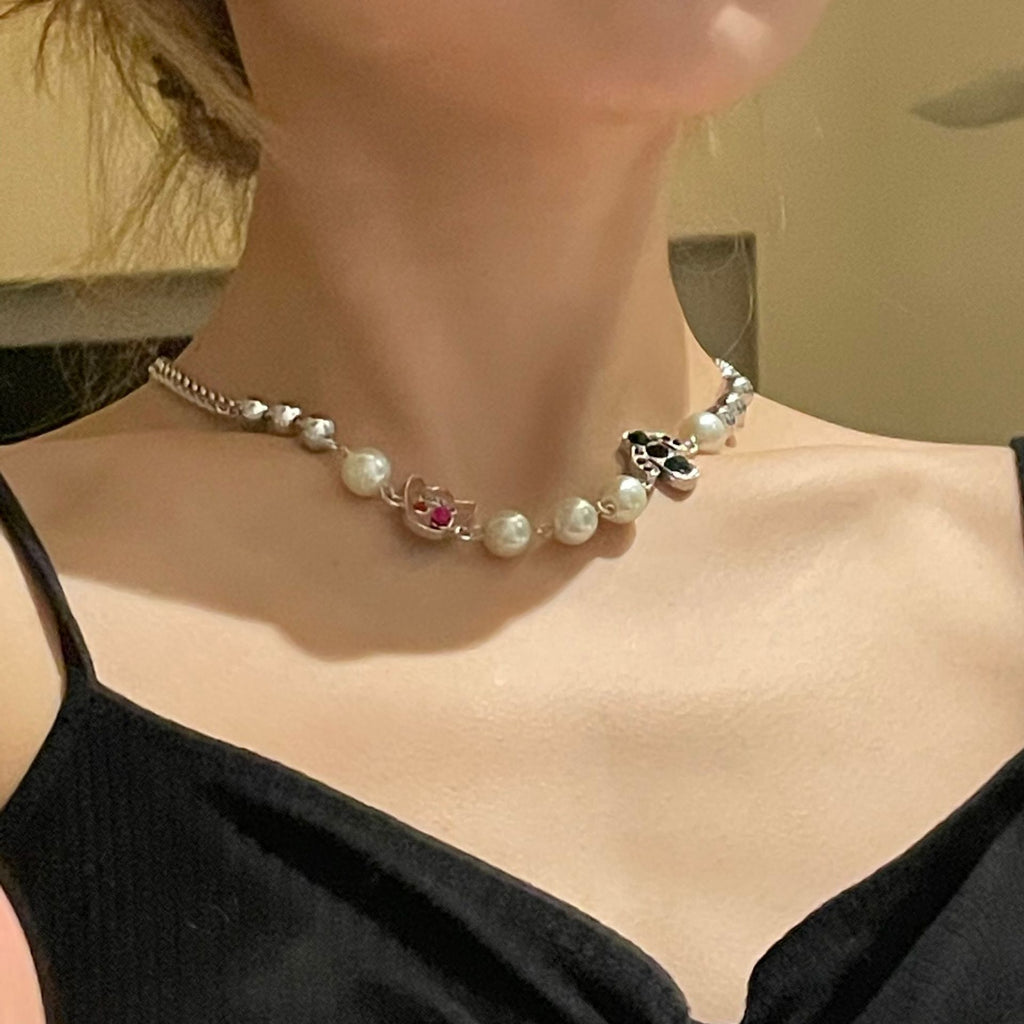 Halloween Ghost Necklaces Scary Creative Pearl Crystals Cactus Pendant Short Clavicle Chain For Women Accessories