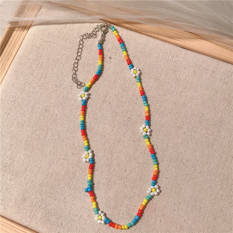 HangZhi 2021  5 pcs/set Daisy Flower Colorful Beads Clavicle Choker Necklace for Women Girls Spring Summer Jewelry