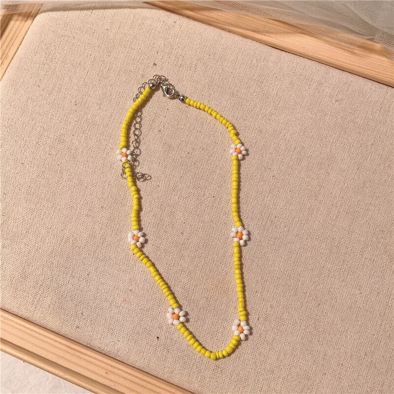 HangZhi 2021  5 pcs/set Daisy Flower Colorful Beads Clavicle Choker Necklace for Women Girls Spring Summer Jewelry
