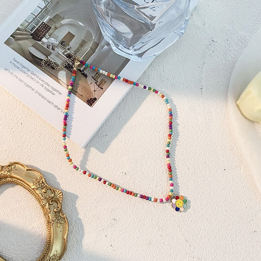 HangZhi 2022 Colorful Glazed Bohemia Simple Flowers Smiley  Little Daisy Pendant Beaded Necklace for Women Party Jewellery