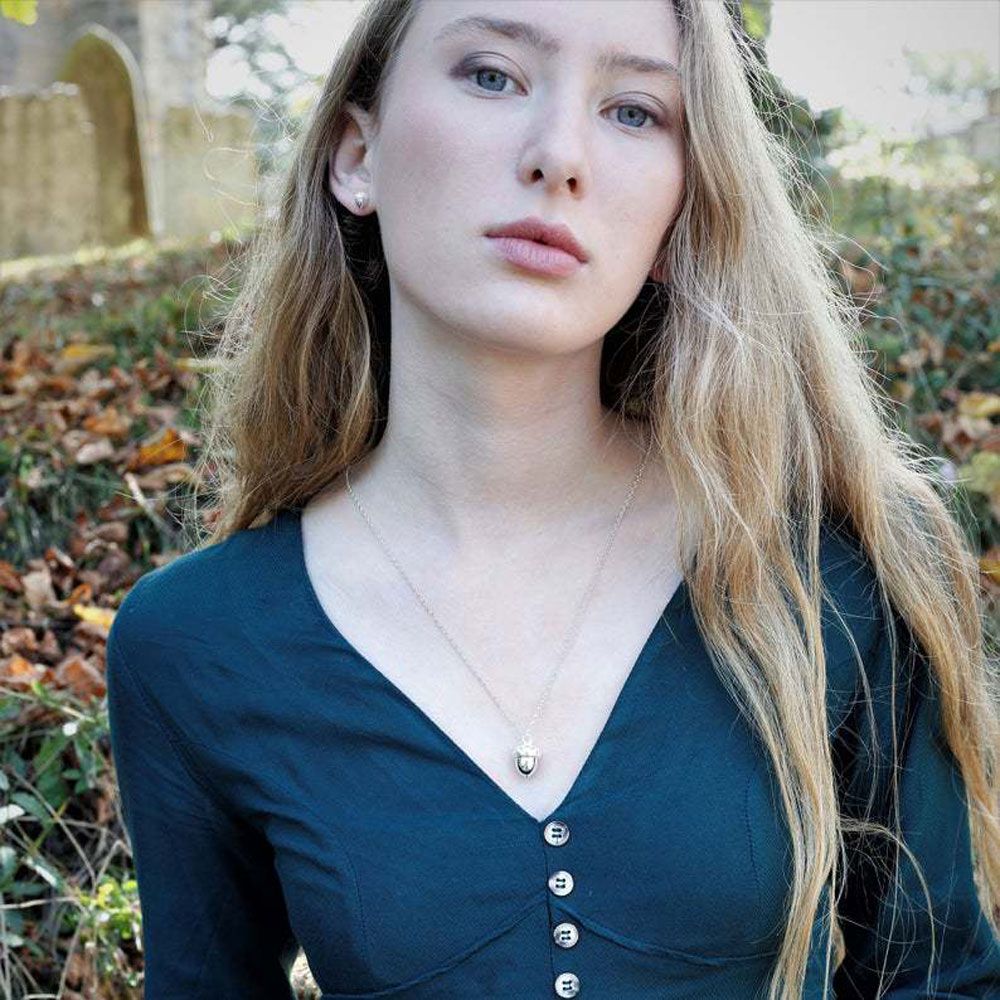 Heart Shape Acorn Necklace Can Open Pinecone Cone Box Women Girls Jewelry 2022 New