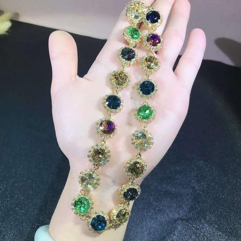 High-Quality 2022 SWA New, Stylish Glamour Jewelry Vintage Baroque Contrast Crystal Women Necklace Name Necklace