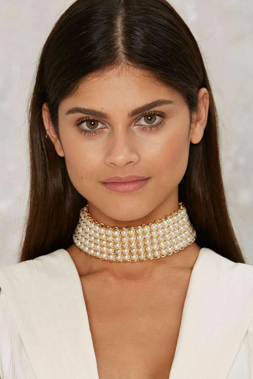 High-quality jewelry exquisite exaggerated personality necklace multi-layer pearl necklace ornaments