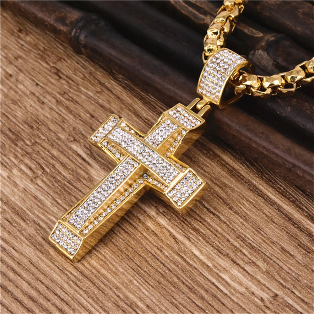Amazon.com: Hip Hop Big Cross Pendant Man Neck Chain Crystal Necklace for  Women Iced Out ES para Mujer