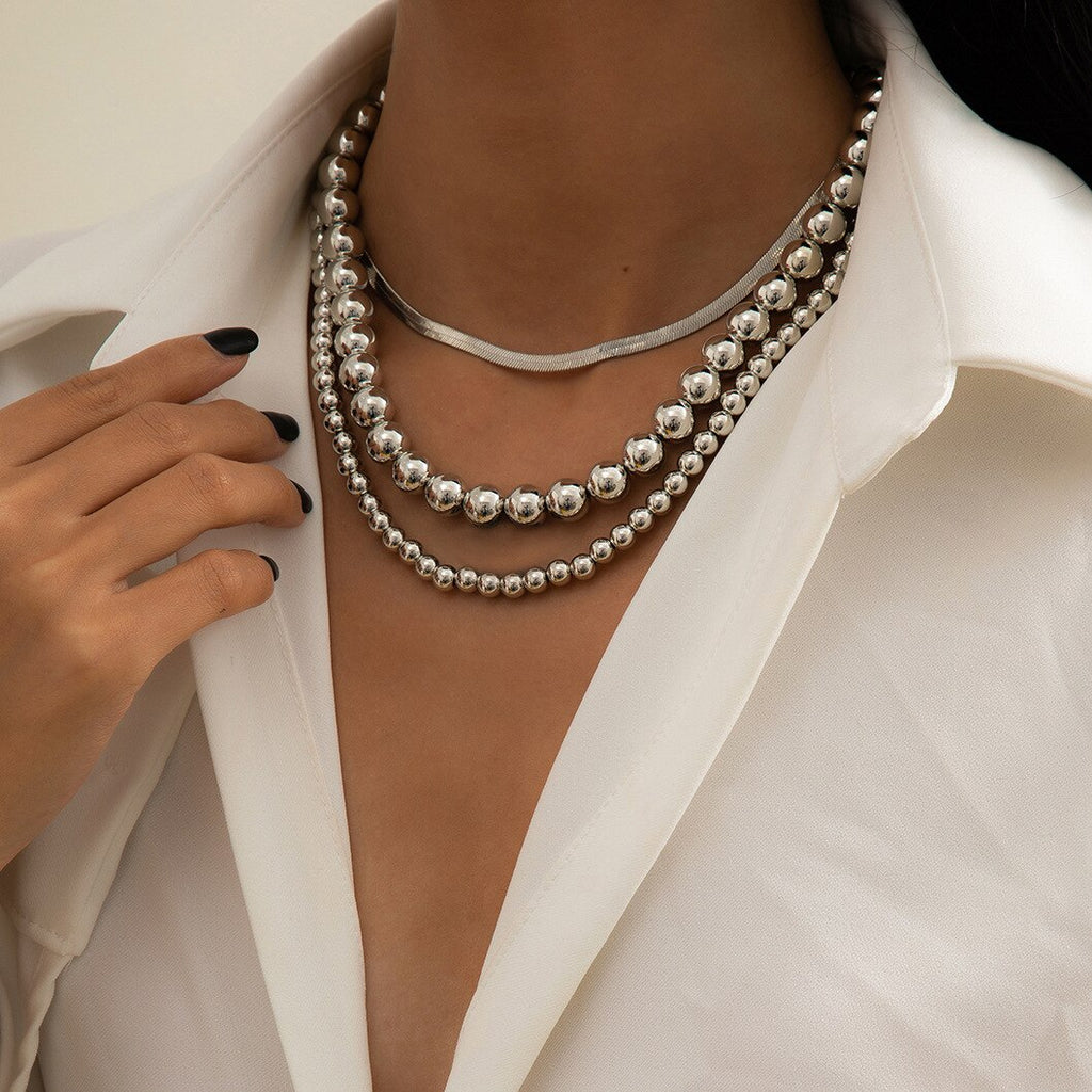 Hip Hop Trendy Cool Temperament Flat Snake Bone Necklace Female Vintage Punk Style Round Beads Chain Necklace Accessories