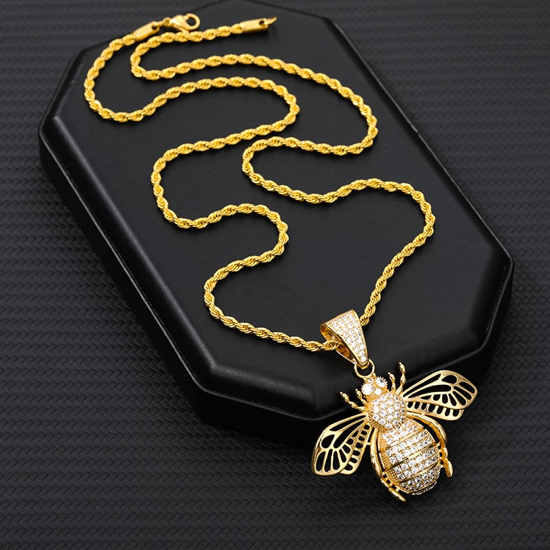 Hip-hop  Zircon Bee Necklaces Men Gold Color Aesthetic HoneyBee Pendant Jewelry For Women 2022 Trend Gifts