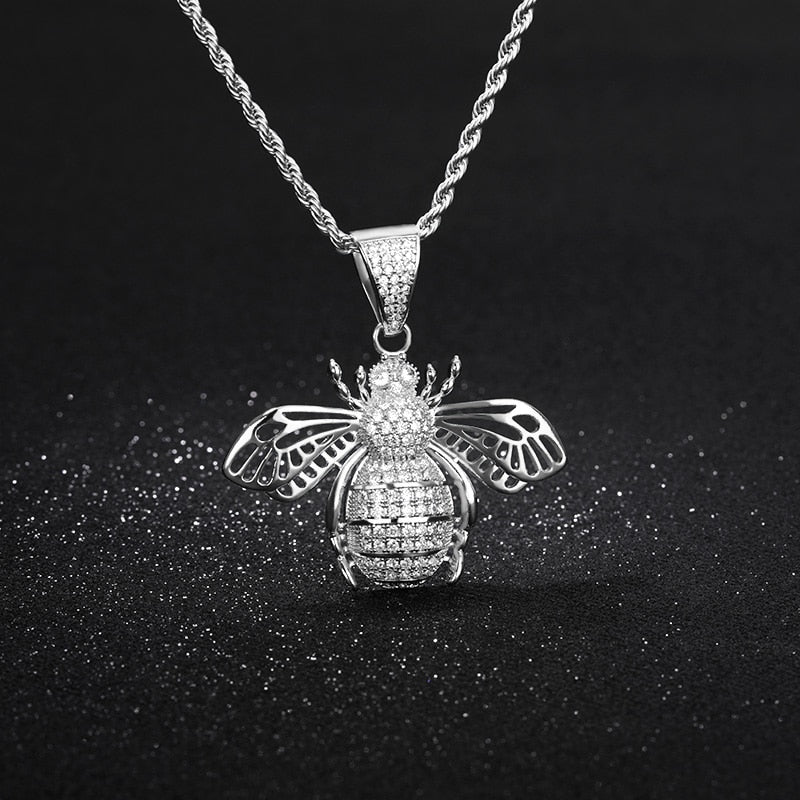 Hip-hop  Zircon Bee Necklaces Men Gold Color Aesthetic HoneyBee Pendant Jewelry For Women 2022 Trend Gifts
