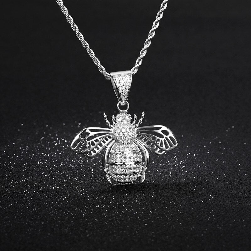 Hip-hop  Zircon Bee Necklaces Men Gold Color Aesthetic HoneyBee Pendant Jewelry For Women 2022 Trend Gifts