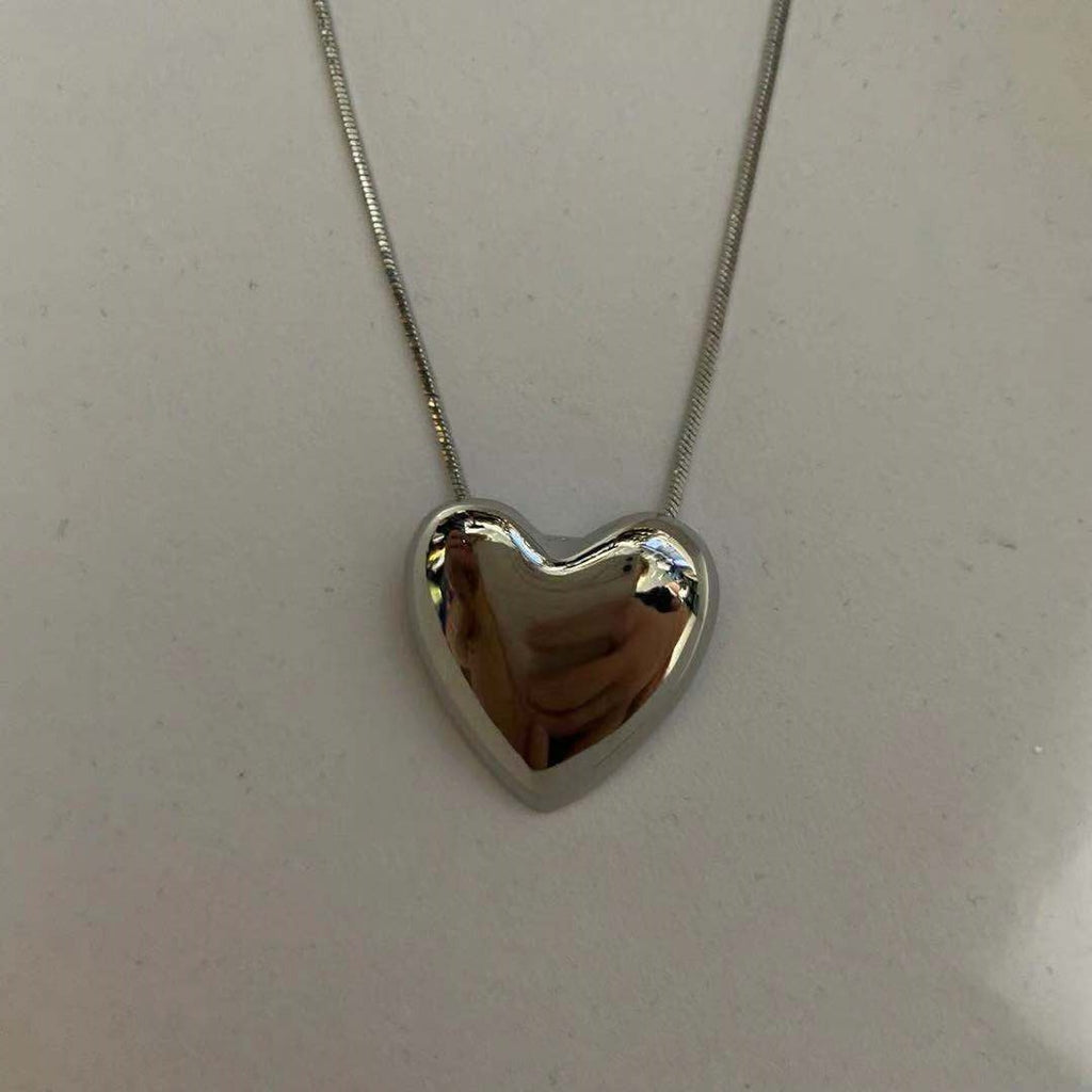 Hiphop Big Heart Pendant Necklace for Women Chunky Jewelry Vintage Snake Chain Chokers Necklaces Metal Bijoux Female