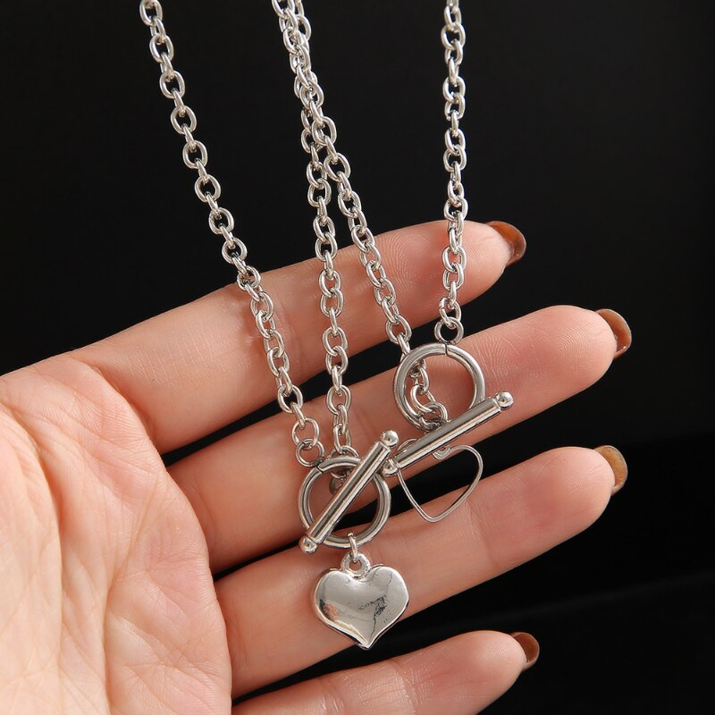 Hollow Love Pendant OT Buckle Necklace Ins Wind Metal Exaggerated Thick Chain Hip Hop For Women Locket Gift Birthday Jewelry