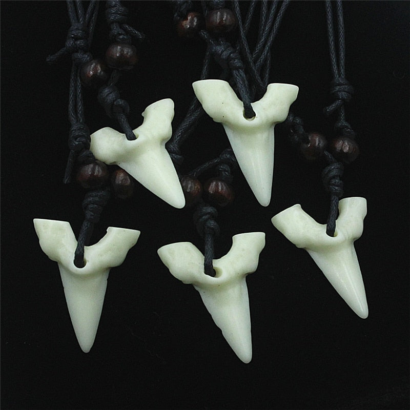 12PCS imitation shark teeth necklace sweater chain men and women resin shark teeth necklace jewelry