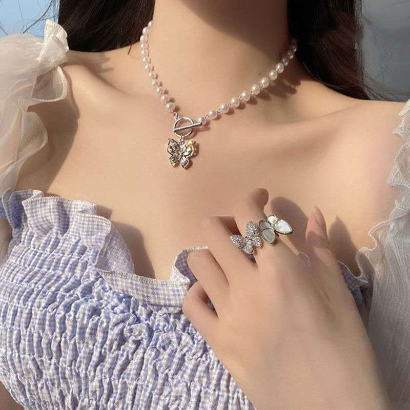 Gothic Multi-Layer Thick Chunky Chain Butterfly Necklace Women Silver Color Rhinestone Pendant Necklaces Aesthetic Jewelry