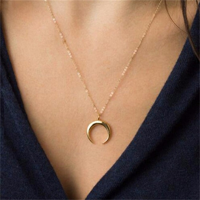 Hot Sale Delicate kolye pendant Necklace Curved crescent moon necklace Gold Silver women Necklace ladies Jewelry Birthday Gift