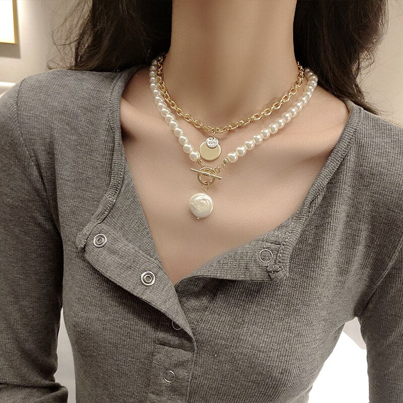 French Romantic Vintage Pearl Style Necklace For Women Punk Portrait Coin Clavicle Chain Gothic Bohemian Bijoux Femme