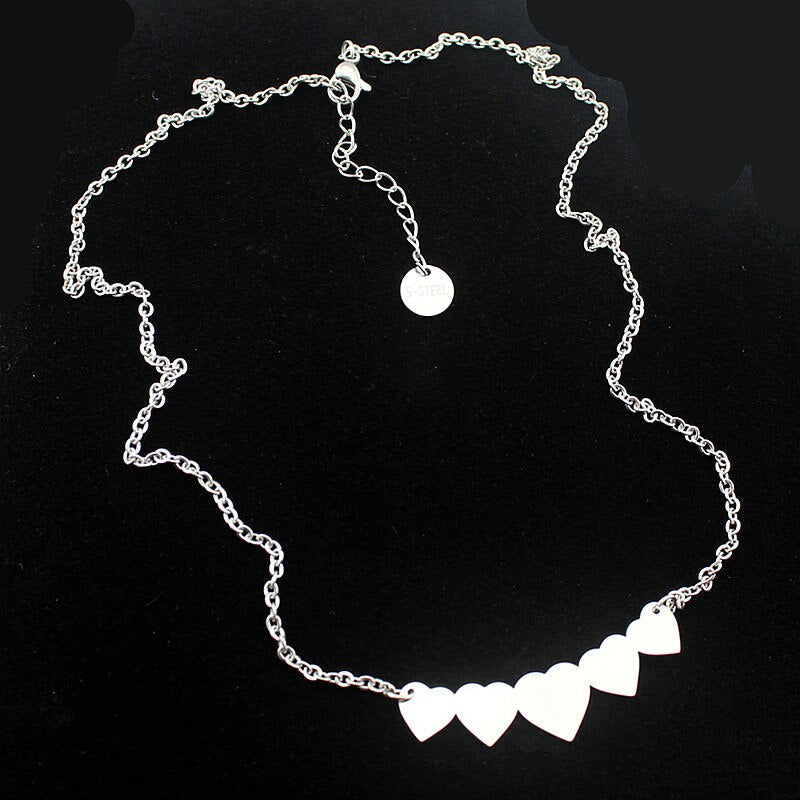 Selling Women's Titanium Steel Heart Shaped Necklace Necklace Stainless Steel Love Short Necklace Necklace Jewelry Gift