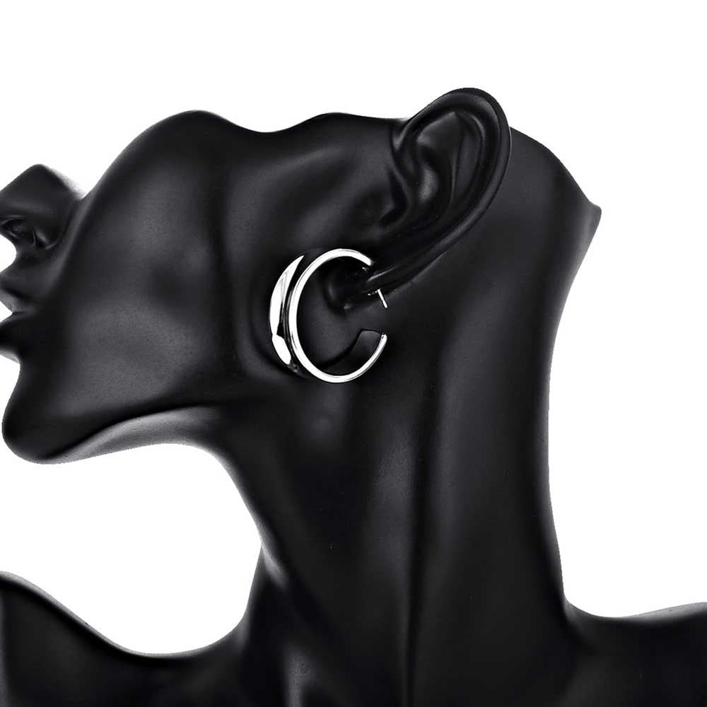 charms 925 Sterling Silver Pretty stud earrings for woman brands Christmas Gifts Street all-match Jewelry