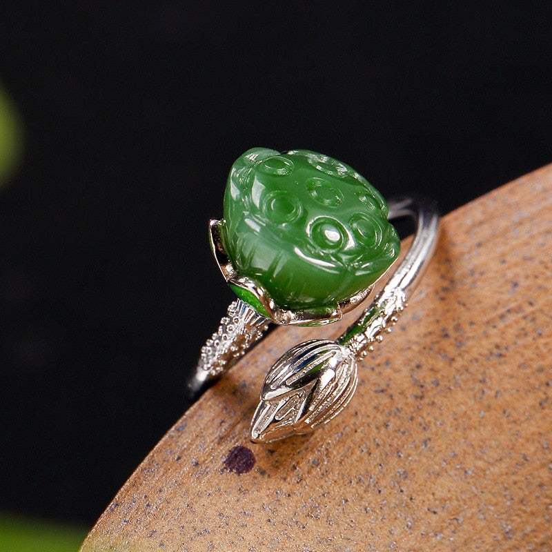 Hot silver S925 pure silver antique mosaic and Tian Bi Yu Lian Peng lady's high-end open Harbin ring