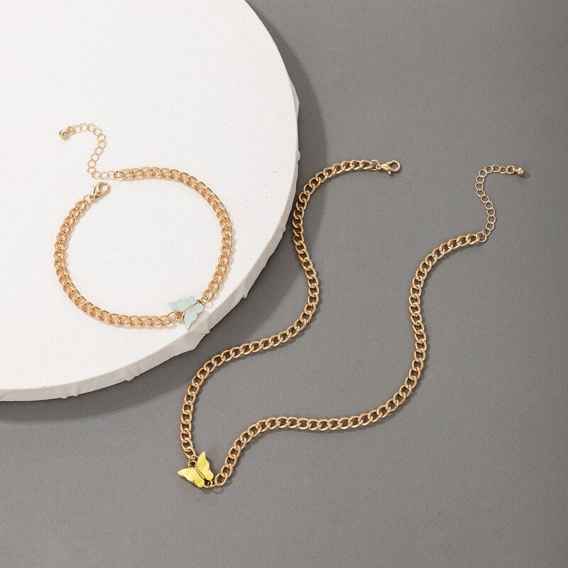 HuangTang Boho Butterfly Necklace Bracelet Set for Women Girls Colorful Acrylic Animal Choker Necklace Charming Jewelry 18690