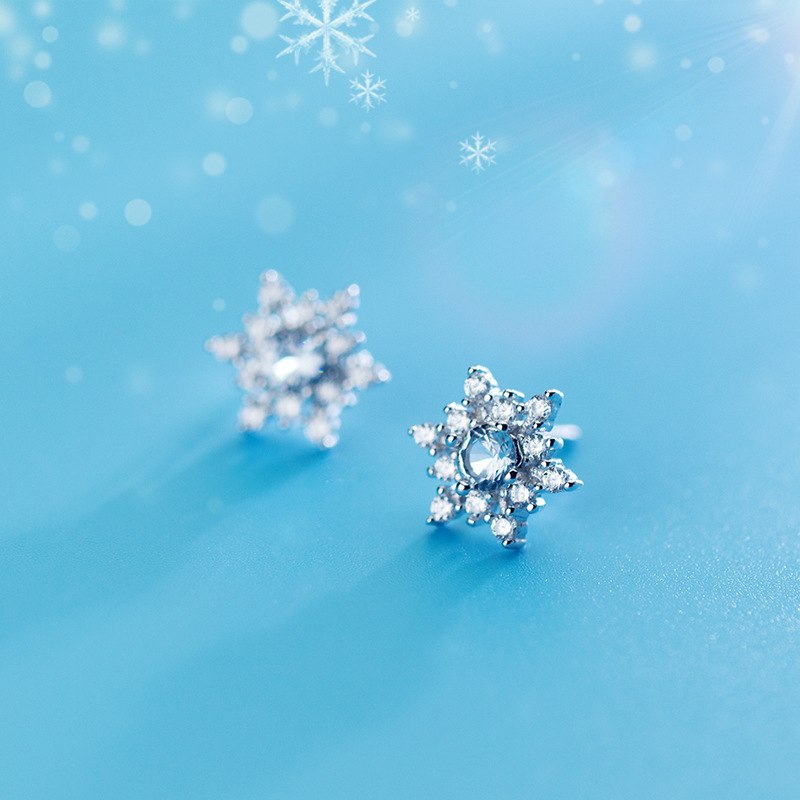 New Christmas Gift Snowflake Shape Stud Earrings 925 Sterling Silver Micro Paved CZ Crystal Brincos for Women Jewelry
