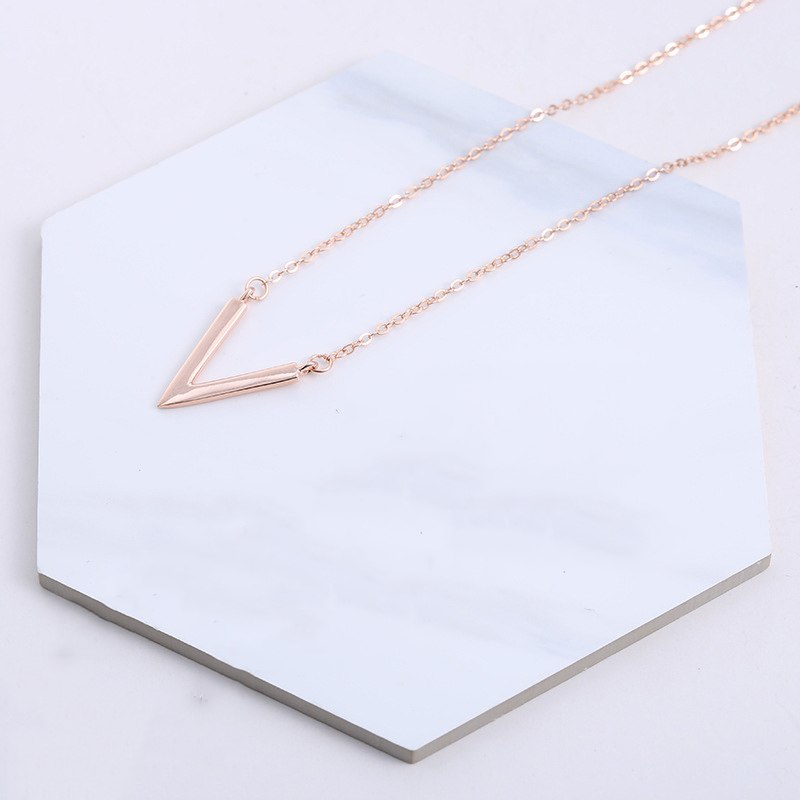 Geometric V Letter Pendant Necklace for Women Fashion 925 Sterling Silver Fine Jewelry Birthd Party Accessories Gift